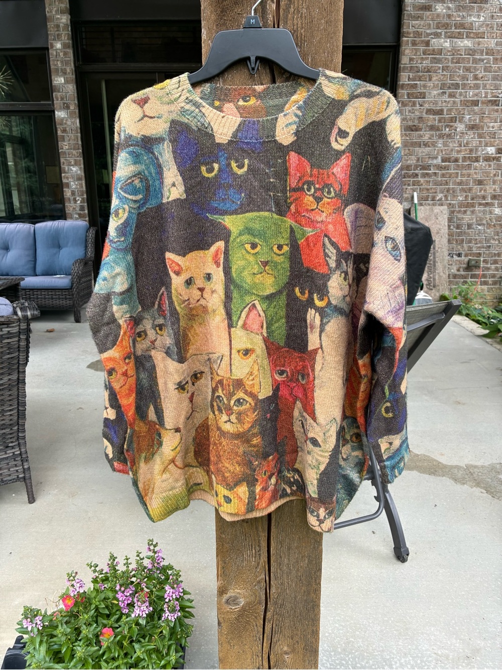 Cat Print Pullover Sweater in Multicolor - Unbranded